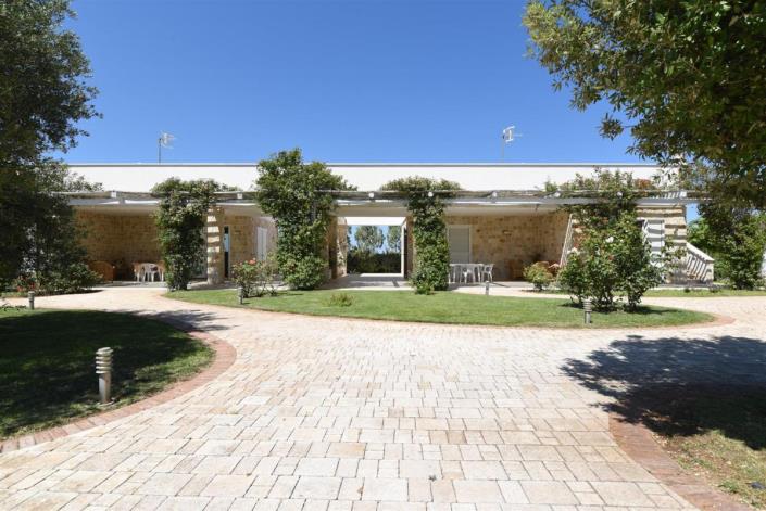 Image No.37-8 Bed Villa for sale