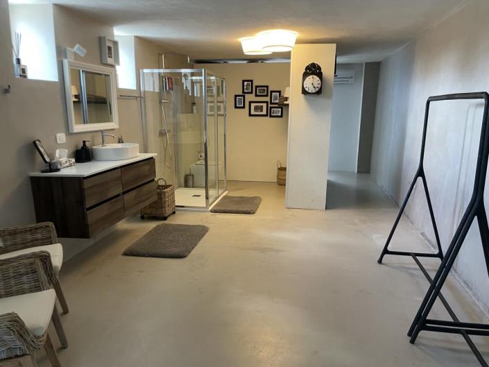 Image No.56-4 Bed Villa for sale