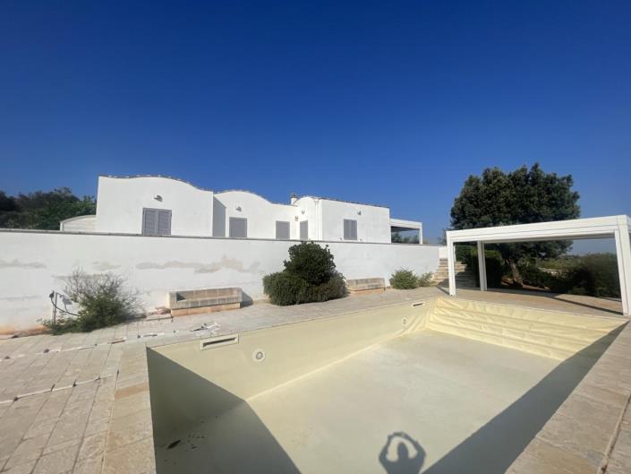 Image No.36-Villa de 3 chambres à vendre à Ostuni