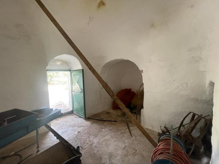 Image No.15-2 Bed Trullo for sale