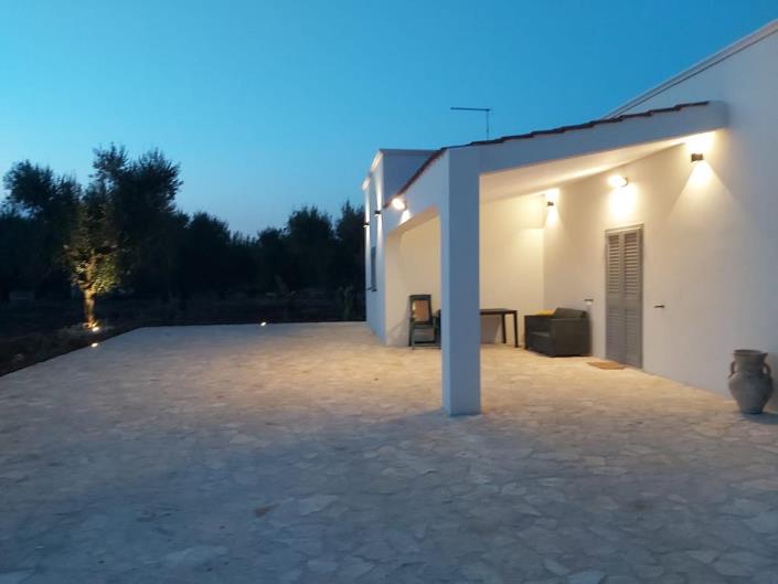 Image No.2-3 Bed Villa for sale