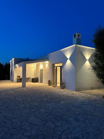 Image No.12-3 Bed Villa for sale