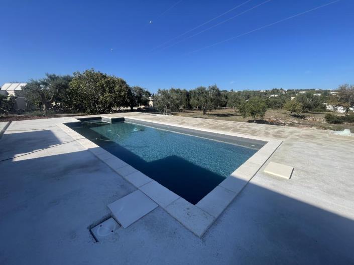 Image No.25-2 Bed Villa for sale