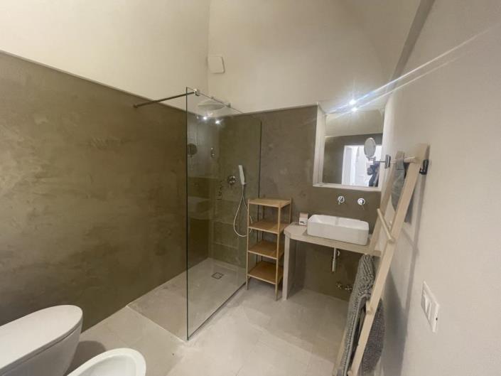 Image No.17-1 Bed Apartment for sale