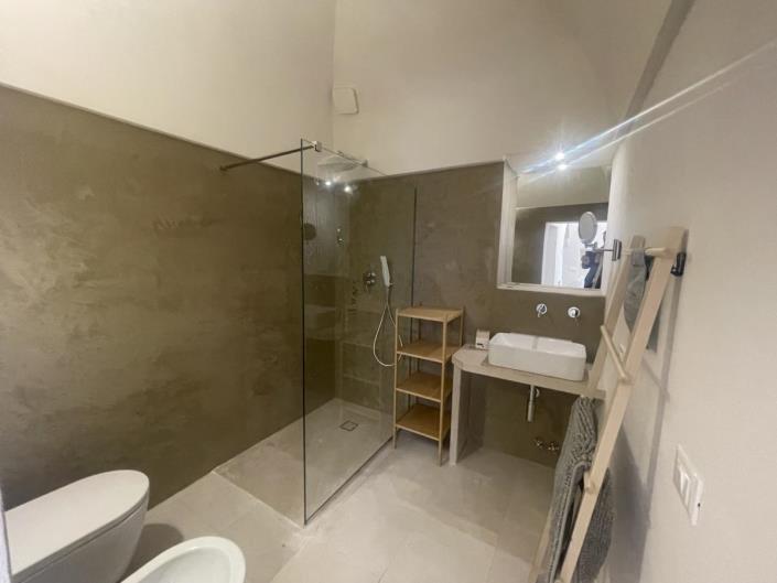 Image No.18-1 Bed Apartment for sale