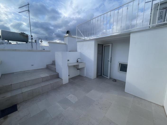 Image No.24-1 Bed Apartment for sale