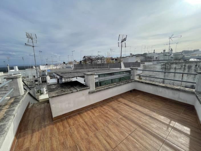 Image No.23-1 Bed Apartment for sale