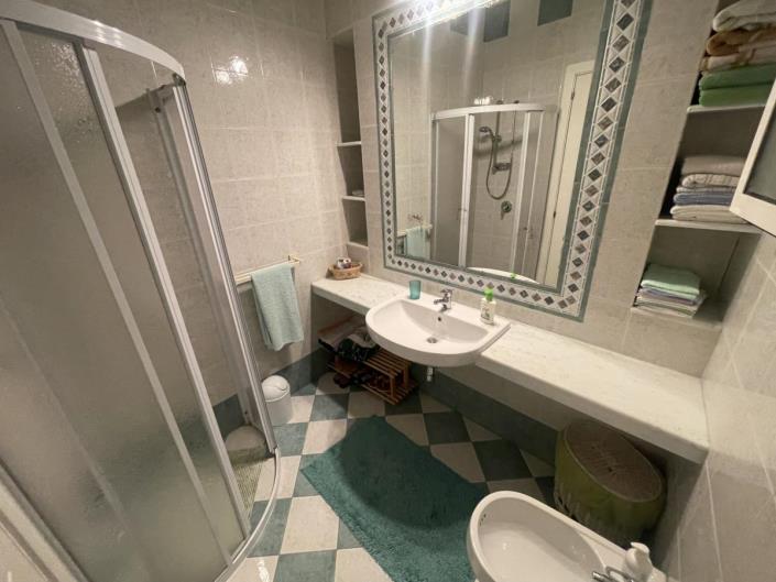 Image No.28-3 Bed Villa for sale