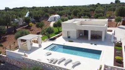 LA-TUA-IMMOBILIARE-Villa-con-depandance-e-piscina-in-posizione-panoramica-DJI_0925