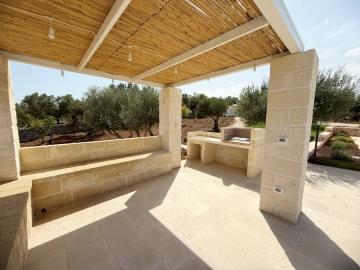 LA-TUA-IMMOBILIARE-Villa-con-depandance-e-piscina-in-posizione-panoramica-image00025