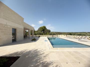 LA-TUA-IMMOBILIARE-Villa-con-depandance-e-piscina-in-posizione-panoramica-image00026