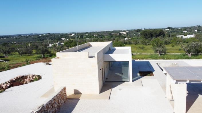 Image No.10-2 Bed Villa for sale