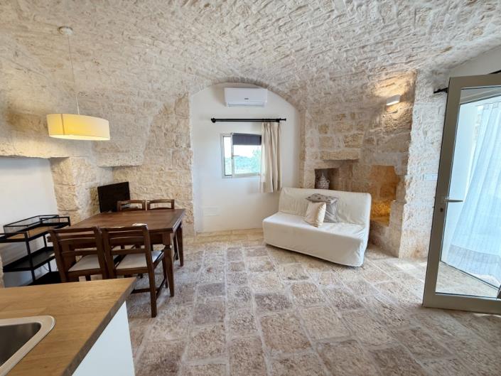 Image No.26-2 Bed Villa for sale