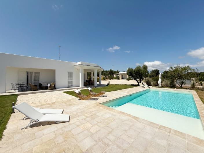 Image No.11-2 Bed Villa for sale