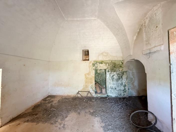 Image No.28-Maison de campagne de 3 chambres à vendre à Ostuni