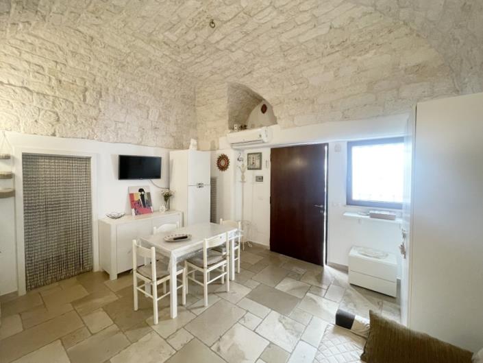 Image No.11-Maison de ville de 1 chambre à vendre à Ostuni