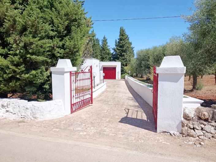 Image No.10-2 Bed Villa for sale