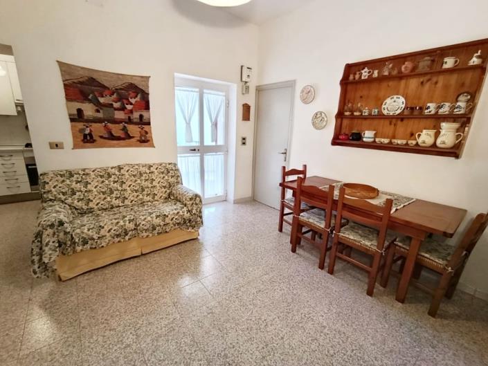 Image No.27-2 Bed Villa for sale