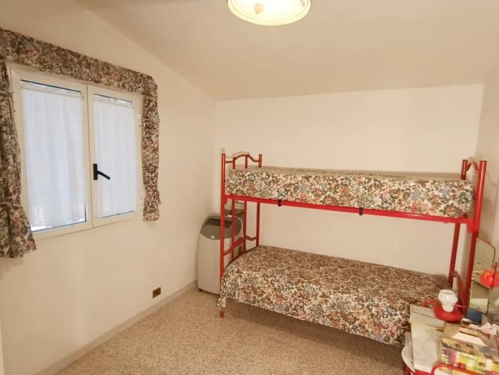 Image No.30-2 Bed Villa for sale