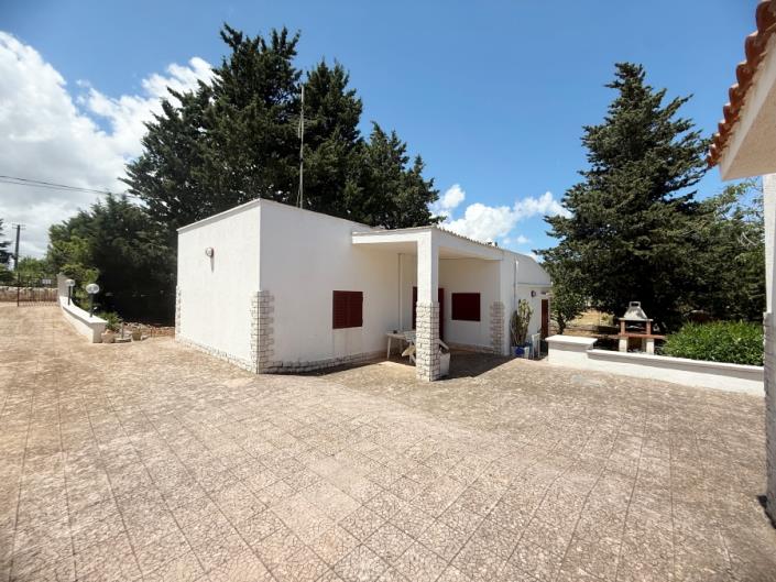 Image No.3-2 Bed Villa for sale