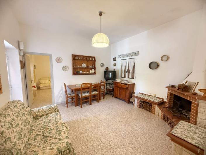 Image No.12-2 Bed Villa for sale