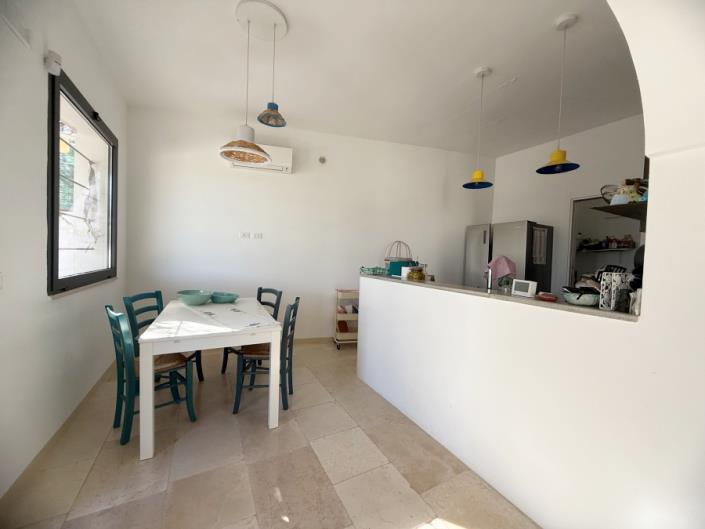 Image No.37-4 Bed Villa for sale