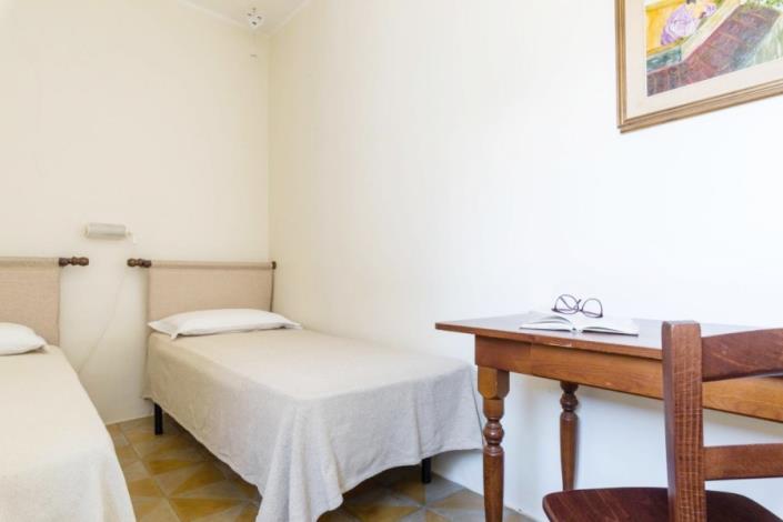 Image No.17-2 Bed Apartment for sale