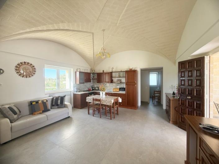 Image No.20-Maison / Villa de 4 chambres à vendre à Ostuni