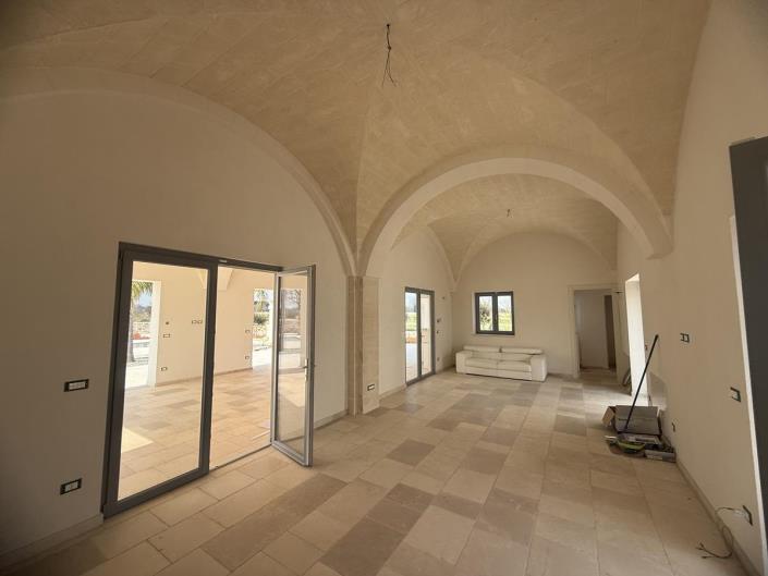 Image No.26-3 Bed Villa for sale