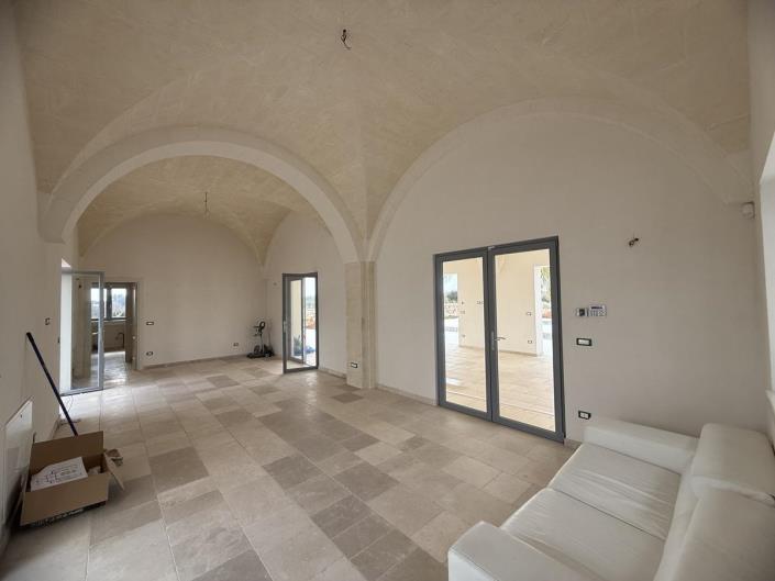 Image No.31-3 Bed Villa for sale