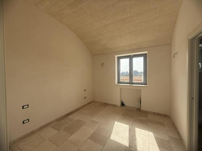 Image No.37-3 Bed Villa for sale