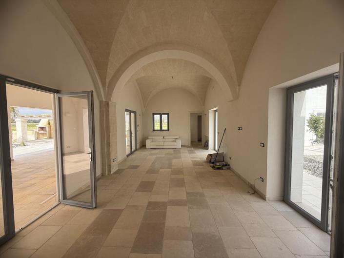 Image No.40-3 Bed Villa for sale