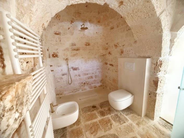 Image No.18-4 Bed Trullo for sale