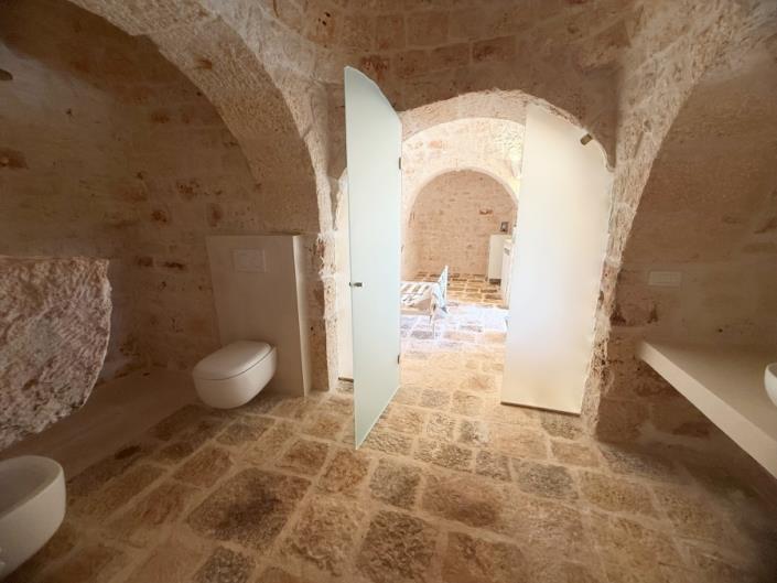 Image No.19-4 Bed Trullo for sale
