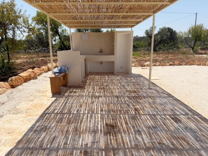 Image No.23-4 Bed Trullo for sale