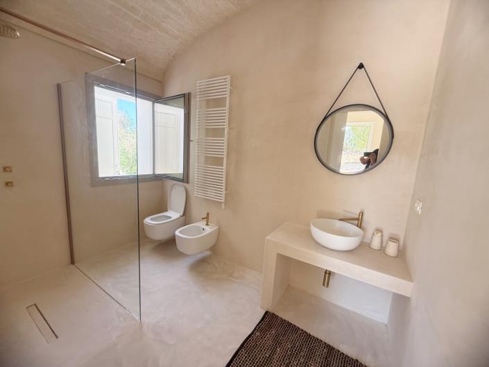 Image No.30-4 Bed Trullo for sale
