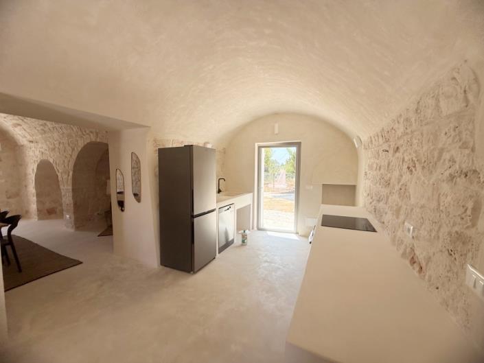 Image No.32-4 Bed Trullo for sale