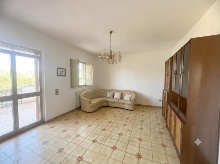 Image No.6-3 Bed Villa for sale