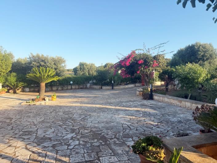 Image No.22-2 Bed Villa for sale