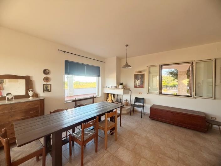 Image No.28-2 Bed Villa for sale