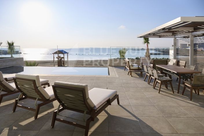 Image No.2-4 Bed Villa for sale