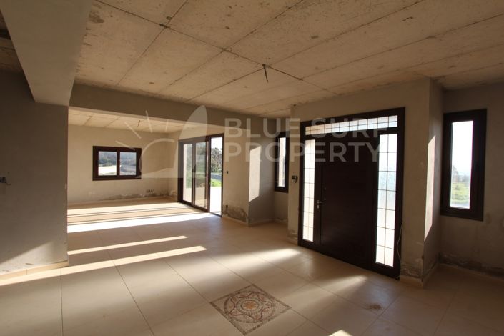 Image No.3-4 Bed Villa for sale