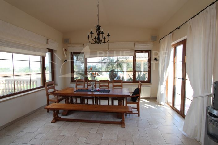 Image No.8-Villa de 6 chambres à vendre à Protaras