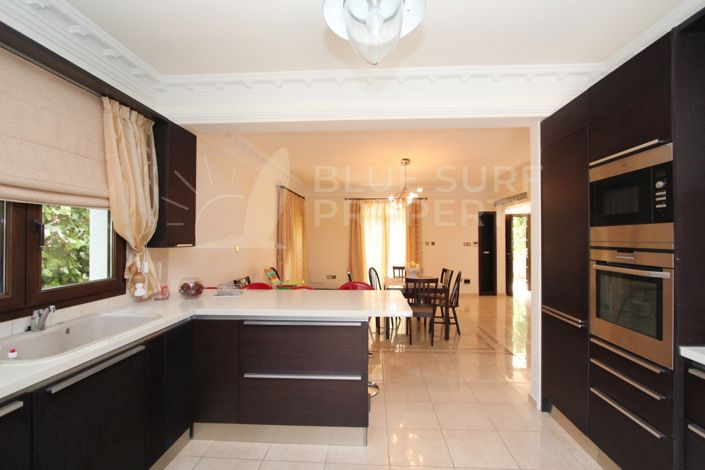 Image No.12-4 Bed Villa for sale