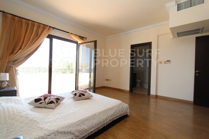 Image No.17-4 Bed Villa for sale