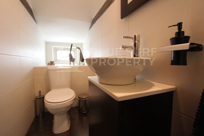 Image No.20-5 Bed Villa for sale