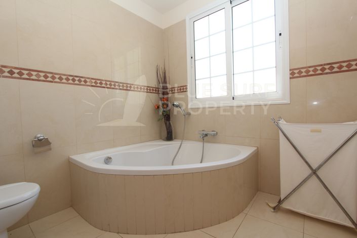 Image No.16-Villa de 4 chambres à vendre à Kapparis