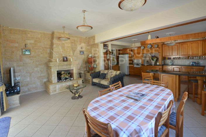 Image No.26-5 Bed Villa for sale