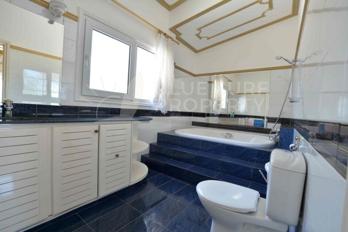 Image No.35-5 Bed Villa for sale