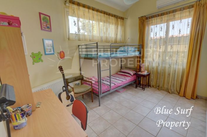 Image No.19-Villa de 4 chambres à vendre à Paralimni